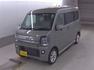 Nissan CLIPPER RIO