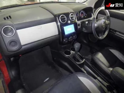 Mazda VERISA