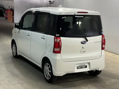 Subaru LUCRA