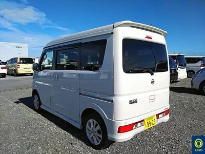 Nissan CLIPPER RIO