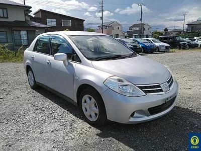 Nissan TIIDA LATIO