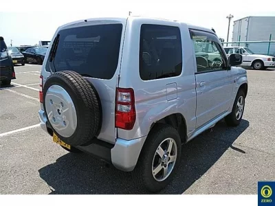 Nissan KIX