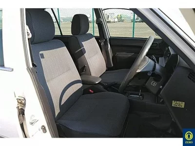 Toyota CROWN COMFORT