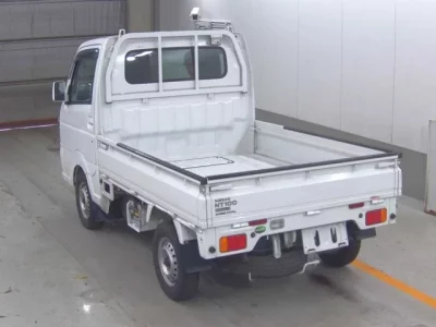 Nissan CLIPPER TRUCK