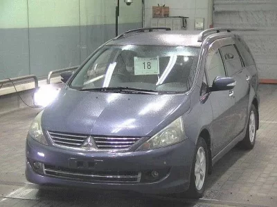Mitsubishi GRANDIS
