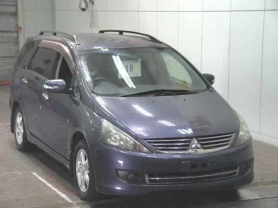 Mitsubishi GRANDIS