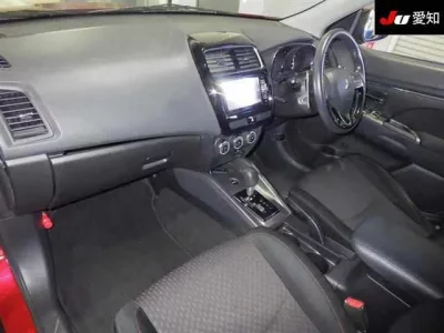 Mitsubishi RVR
