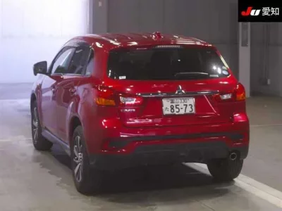 Mitsubishi RVR