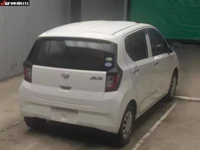 Daihatsu MIRA E S