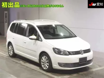 Volkswagen GOLF TOURAN