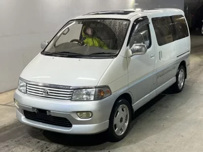 Toyota HIACE REGIUS