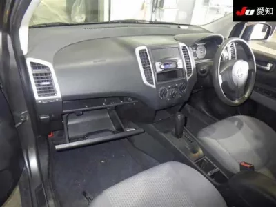 Nissan WINGROAD