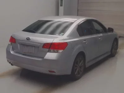 Subaru LEGACY B4