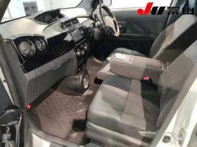 Toyota BB