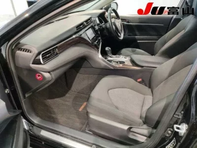 Daihatsu Altis