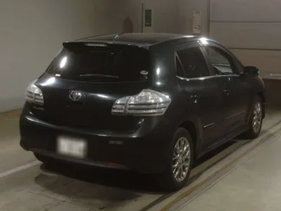 Toyota BLADE