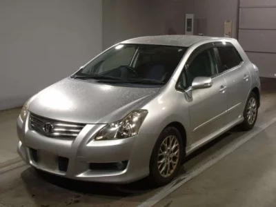 Toyota BLADE