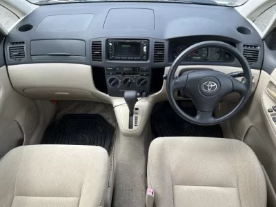 Toyota COROLLA SPACIO