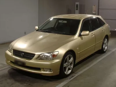 Toyota ALTEZZA WAGON