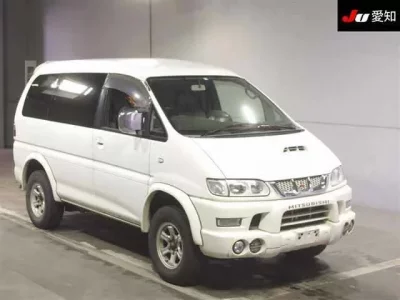 Mitsubishi DELICA