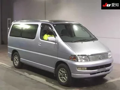 Toyota HIACE REGIUS