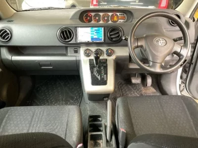 Toyota COROLLA RUMION