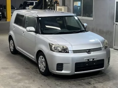 Toyota COROLLA RUMION