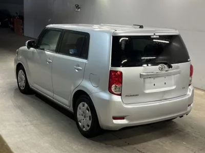 Toyota COROLLA RUMION
