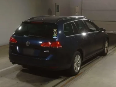 Volkswagen GOLF VARIANT