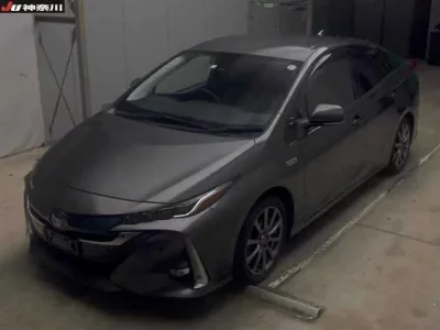 Toyota PRIUS PHV
