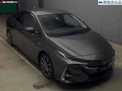 Toyota PRIUS PHV