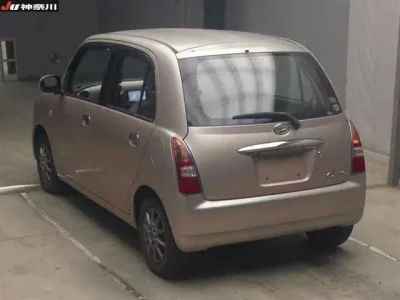 Daihatsu MIRA