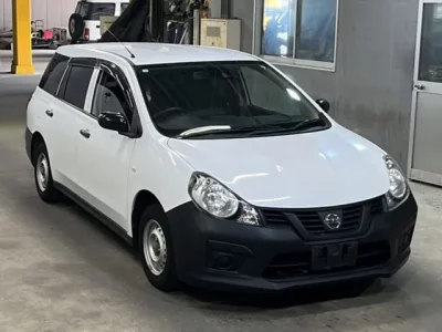 Nissan AD