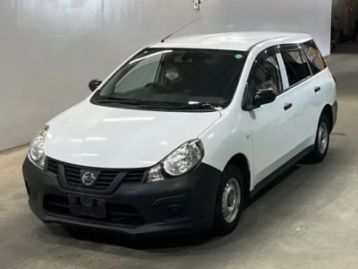 Nissan AD
