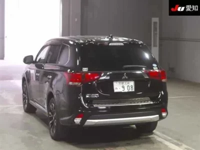 Mitsubishi OUTLANDER PHEV
