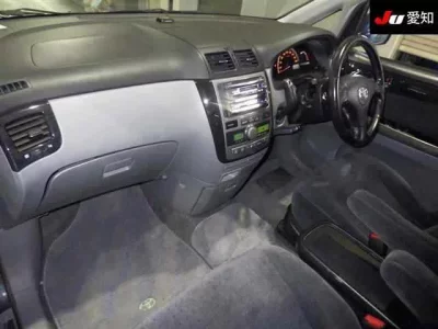 Toyota IPSUM