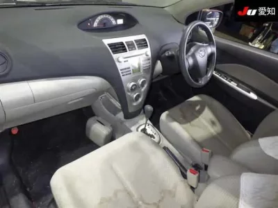 Toyota BELTA