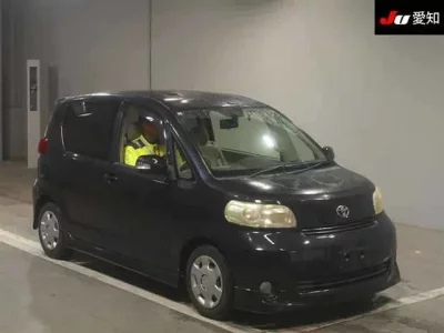 Toyota PORTE