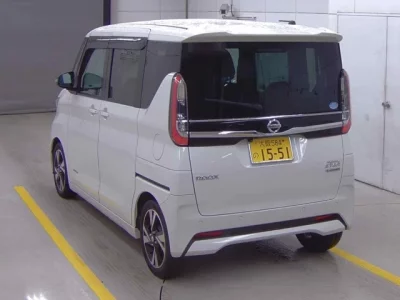 Nissan ROOX