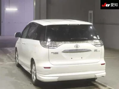 Toyota ESTIMA HYBRID