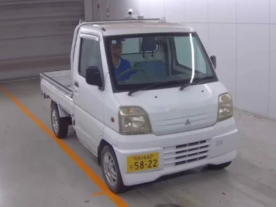 Mitsubishi MINICAB TRUCK