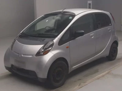 Mitsubishi I