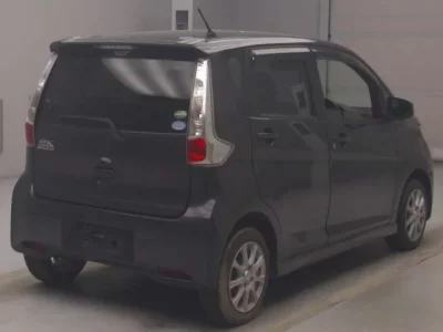 Mitsubishi EK CUSTOM
