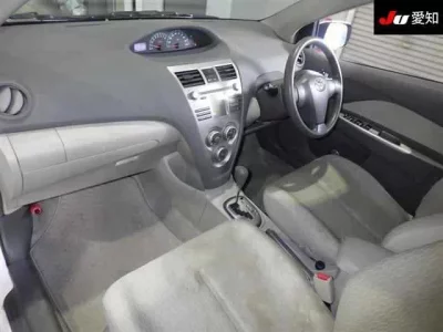 Toyota BELTA