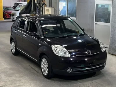 Mazda VERISA