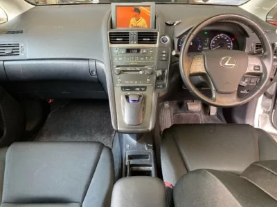 Lexus HS