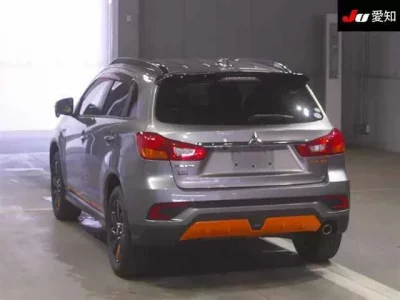 Mitsubishi RVR