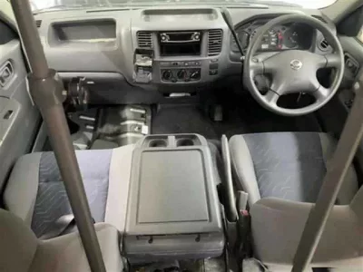 Nissan CARAVAN VAN