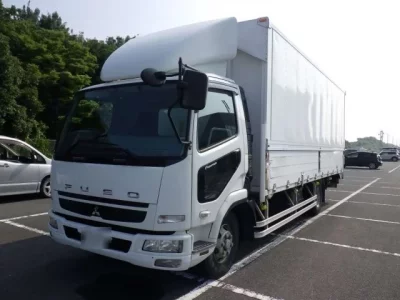 Mitsubishi FUSO FIGHTER