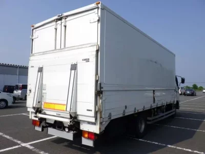 Mitsubishi FUSO FIGHTER